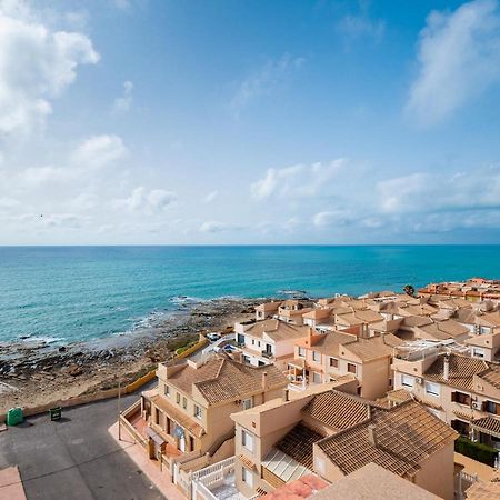 Apartamento Vista Apartment Торевиеха Екстериор снимка